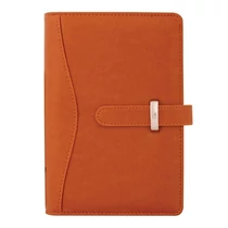 Gyűrűs kalendárium SATURNUS S437 fehér lapos világosbarna műbőr 2026.